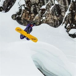 YES Snowboards Men's Jackpot Snowboard -K2 Shop fw22 23 jackpot high res yes. 22 23 snowboard y.23.snm .jac